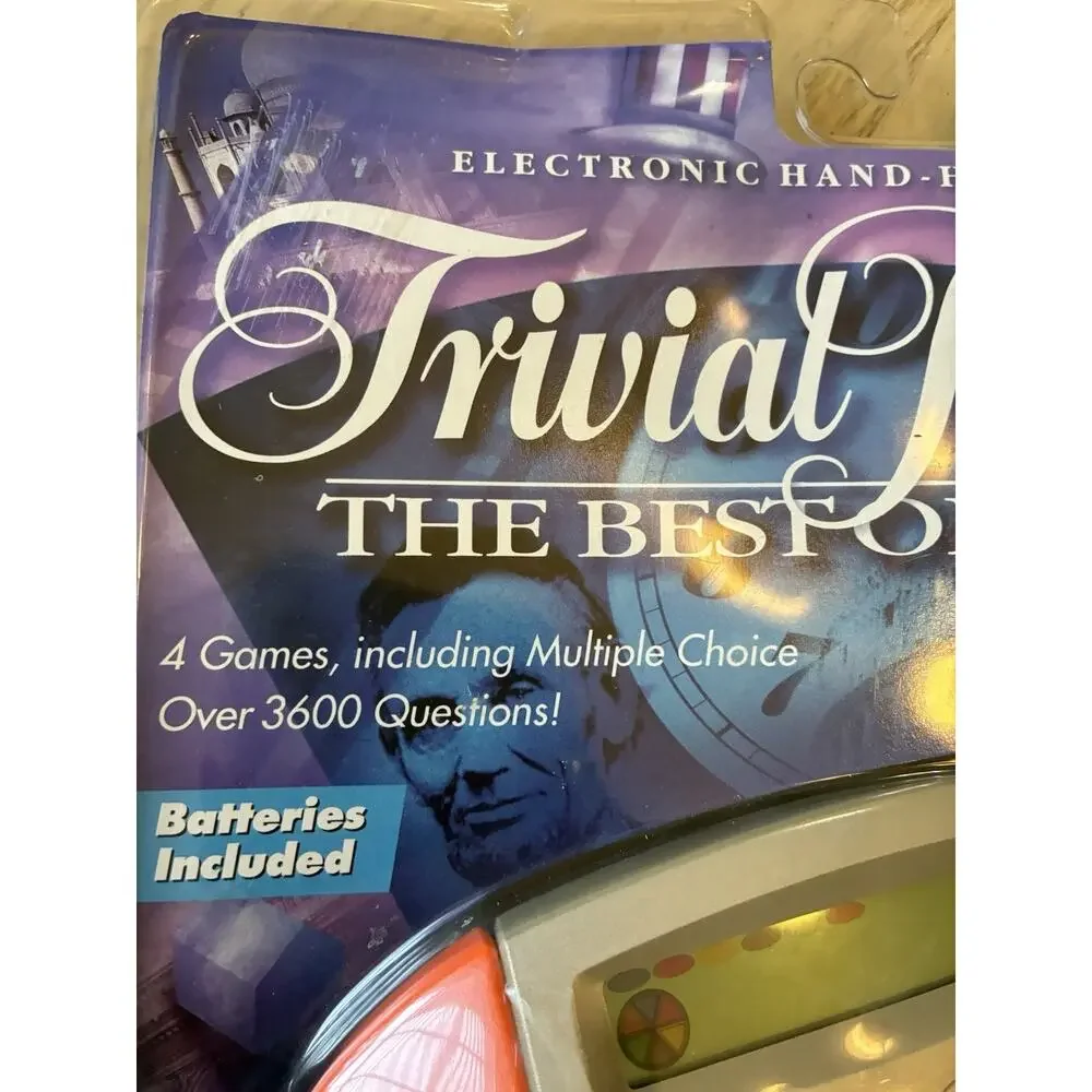 Vintage Trivial Pursuit The Best of Genus Electronic Handheld Game 1997 New